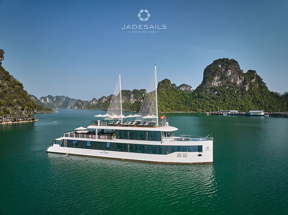 Jade Sails Cruise